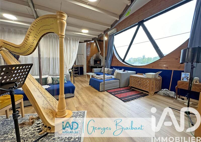 Maison - 140 m² - 5 pièces