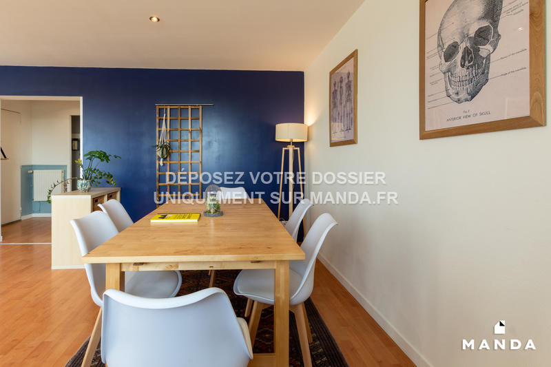 Appartement - 98 m² - 5 pièces