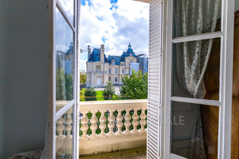 Maison - 300 m² - 10 pièces