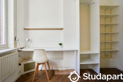 Chambre - 10 m² - 1 pièce