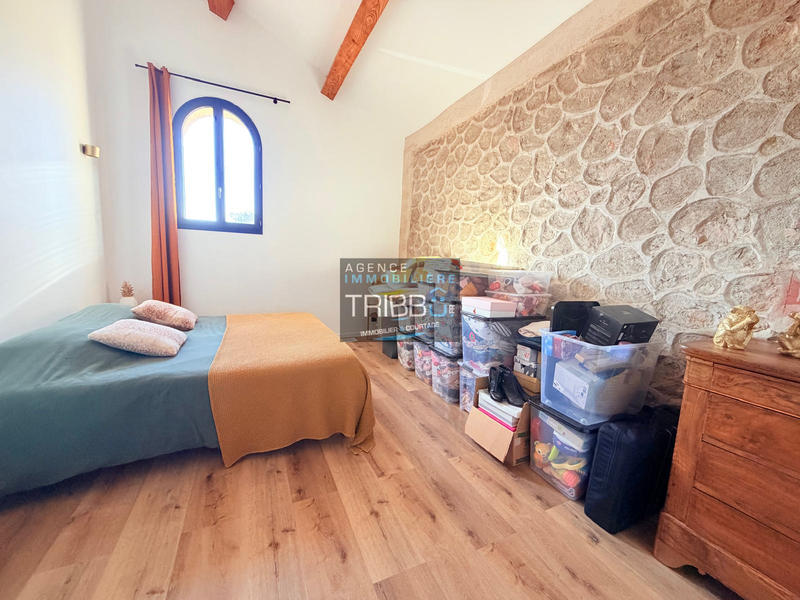 Mas - 160 m² - 4 pièces