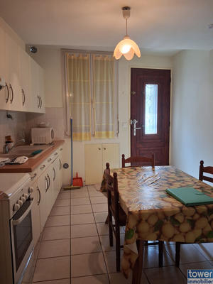 Maison de village - 82 m² - 6 pièces