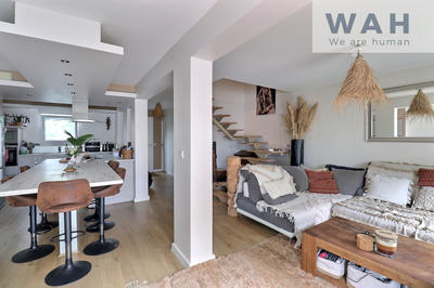 Maison - 98 m² - 5 pièces