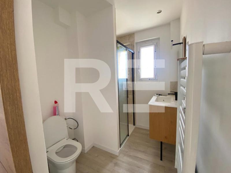 Appartement - 70 m² - 4 pièces