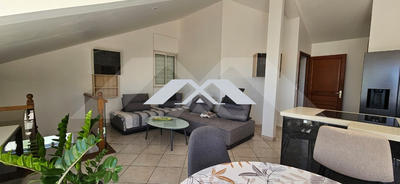 Appartement - 95 m² - 4 pièces