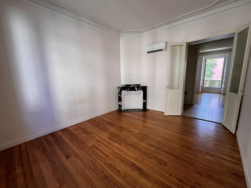 Appartement - 97 m² - 4 pièces