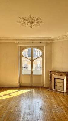 Appartement - 132 m² - 5 pièces