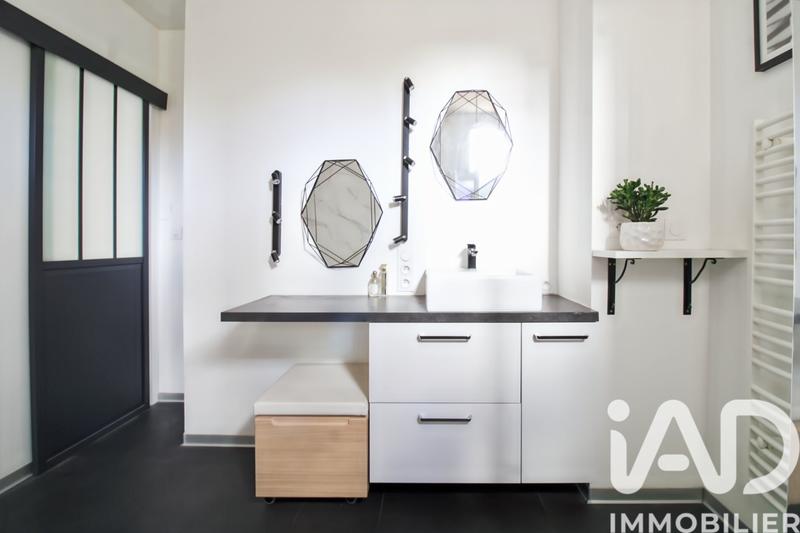 Maison de ville - 170 m² - 10 pièces