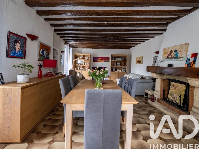 Maison - 122 m² - 4 pièces