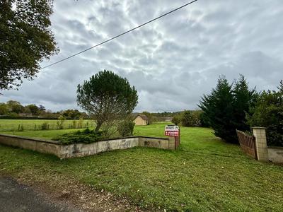 Terrain constructible - 2 040 m²