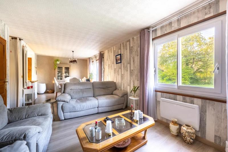 Maison - 87 m² - 5 pièces