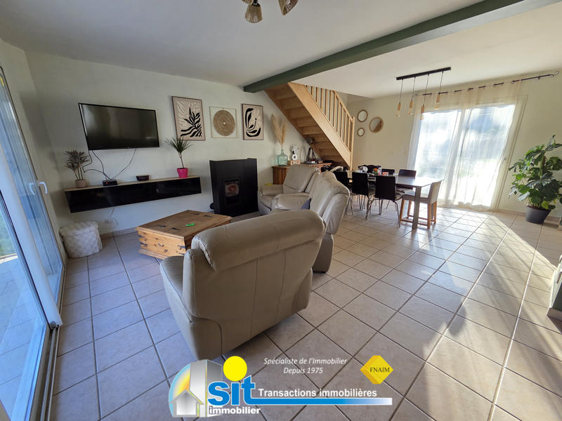 Maison - 120 m² - 5 pièces