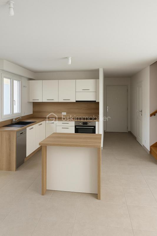 Maison - 96 m² - 4 pièces