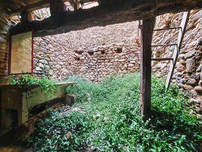 Maison de village - 200 m² - 10 pièces