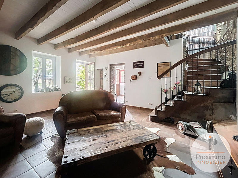 Maison - 153 m² - 5 pièces