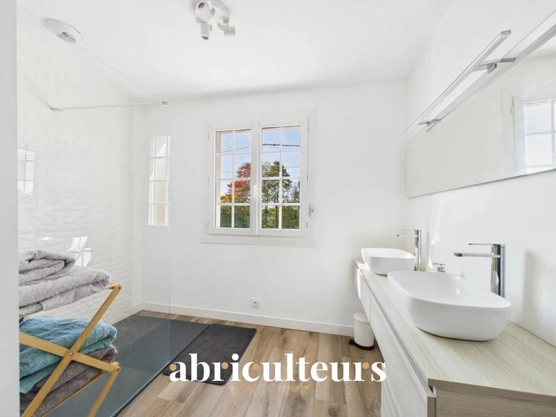 Maison ancienne - 172 m² - 7 pièces