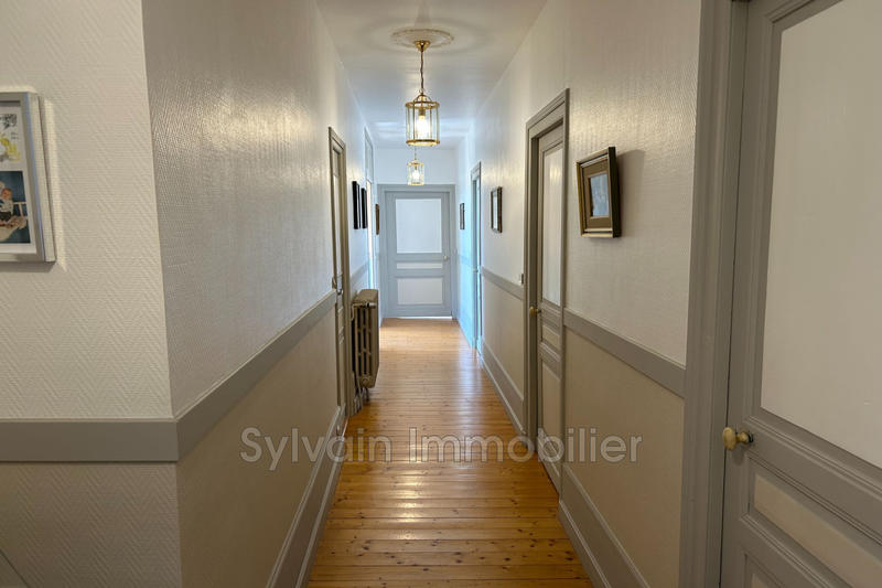 Maison - 169 m² - 6 pièces