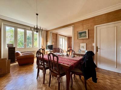 Maison - 175 m² - 7 pièces