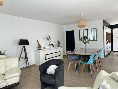 Maison - 175 m² - 6 pièces