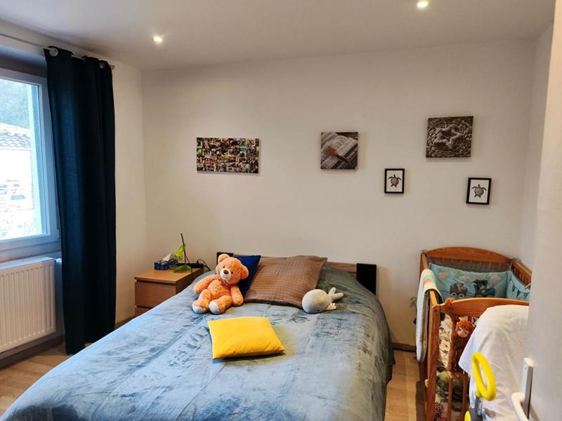 Maison - 90 m² - 3 pièces