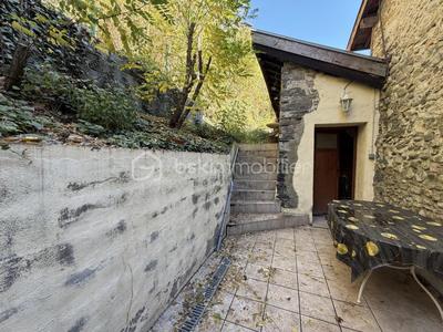 Maison de ville - 96 m² - 6 pièces