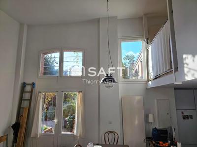 Appartement - 95 m² - 5 pièces