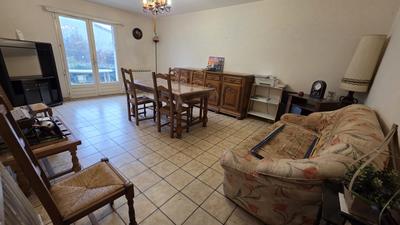 Maison - 101 m² - 5 pièces