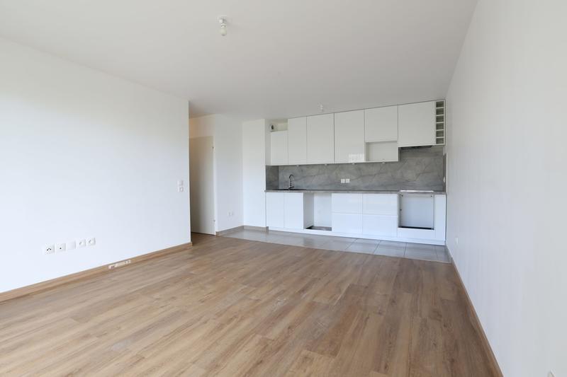 Appartement - 76 m² - 4 pièces