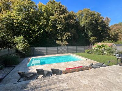 Maison traditionnelle - 110 m² - 6 pièces