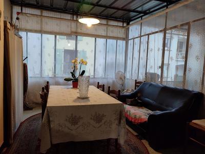 Immeuble - 150 m² - 8 pièces