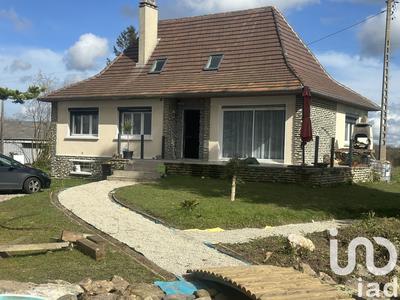 Maison - 121 m² - 5 pièces