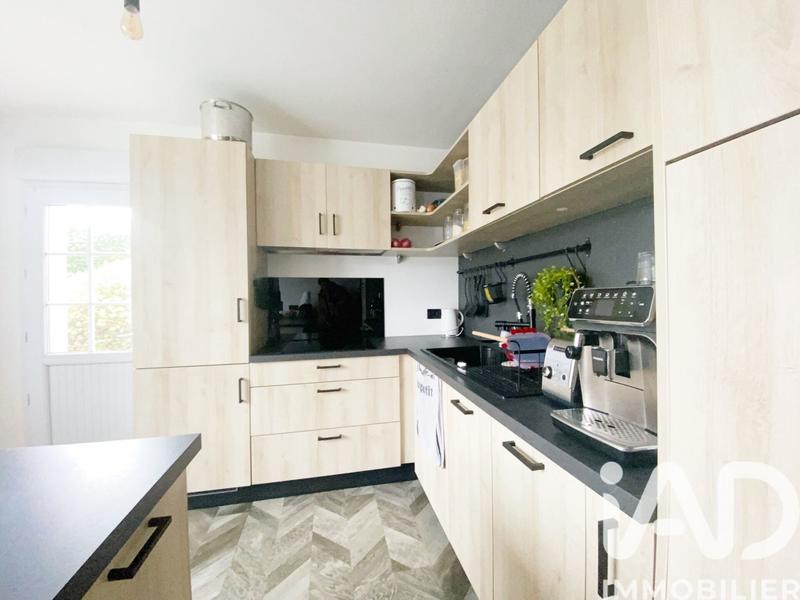 Maison - 90 m² - 4 pièces