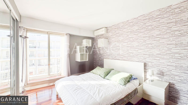 Appartement - 148 m² - 6 pièces