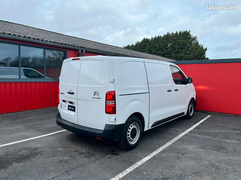 Citroen jumpy 1.5l hdi s&amp;s club l2h1 120 / bvm6 / tva