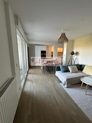 Appartement - 87 m² - 5 pièces