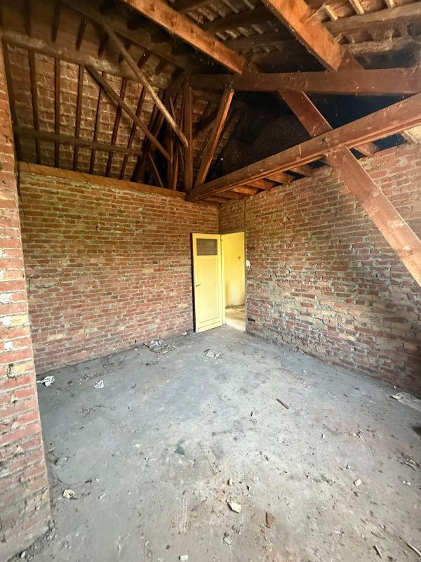 Immeuble - 162 m² - 1 pièce