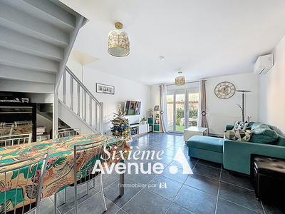 Maison - 104 m² - 5 pièces