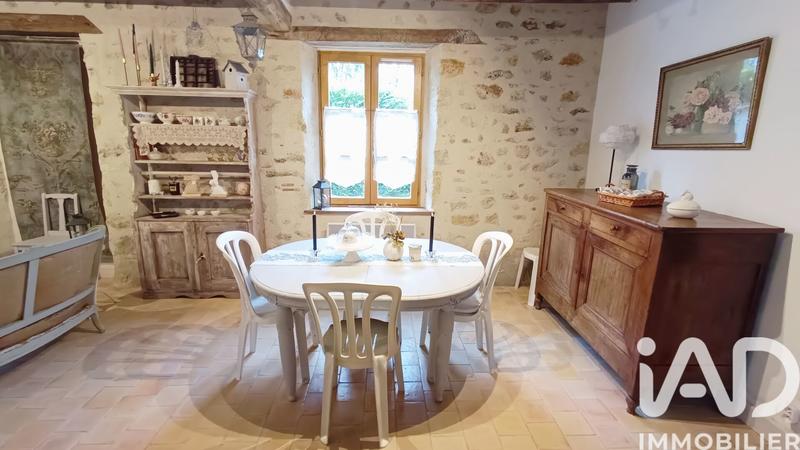 Maison - 90 m² - 4 pièces