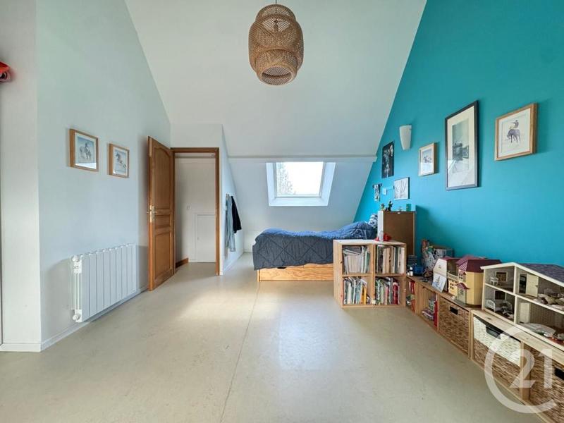 Maison - 98 m² - 5 pièces