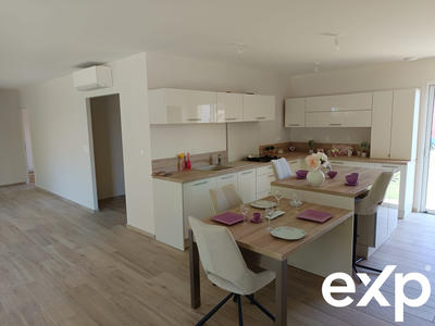 Maison contemporaine - 124 m² - 4 pièces