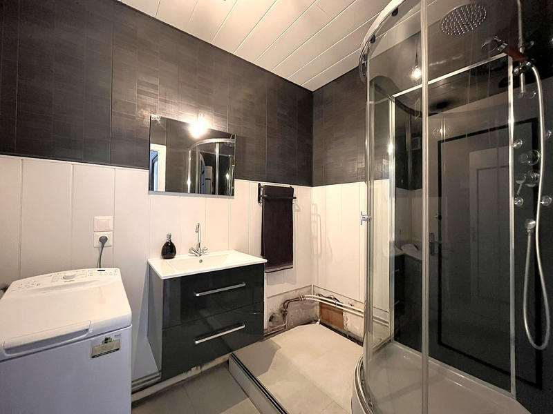 Appartement - 61 m² - 2 pièces