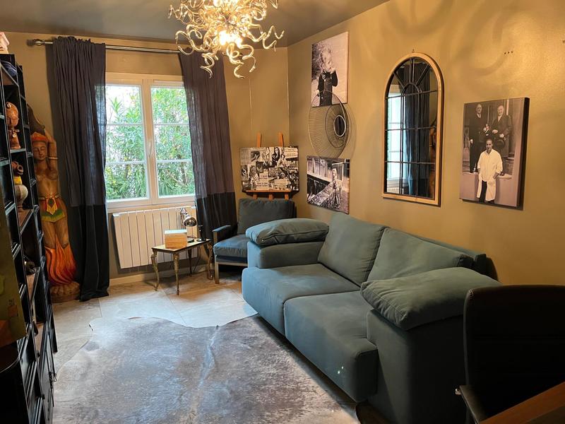 Villa - 220 m² - 7 pièces