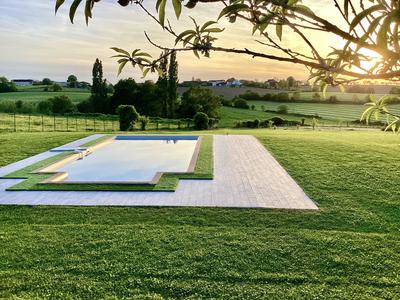 Demeure - 311 m² - 12 pièces