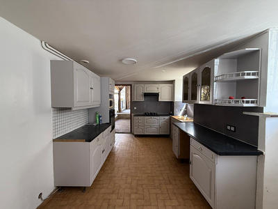 Maison - 105 m² - 4 pièces