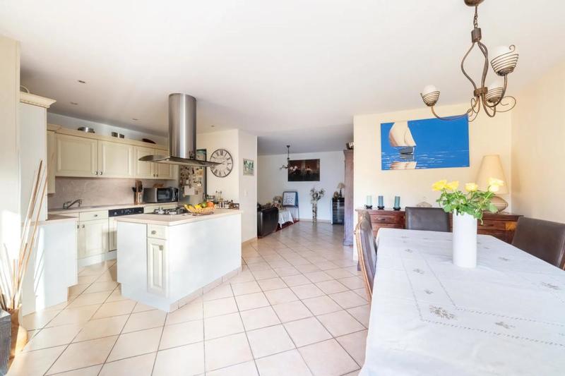 Maison - 131 m² - 6 pièces