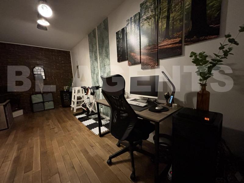 Maison - 95 m² - 5 pièces