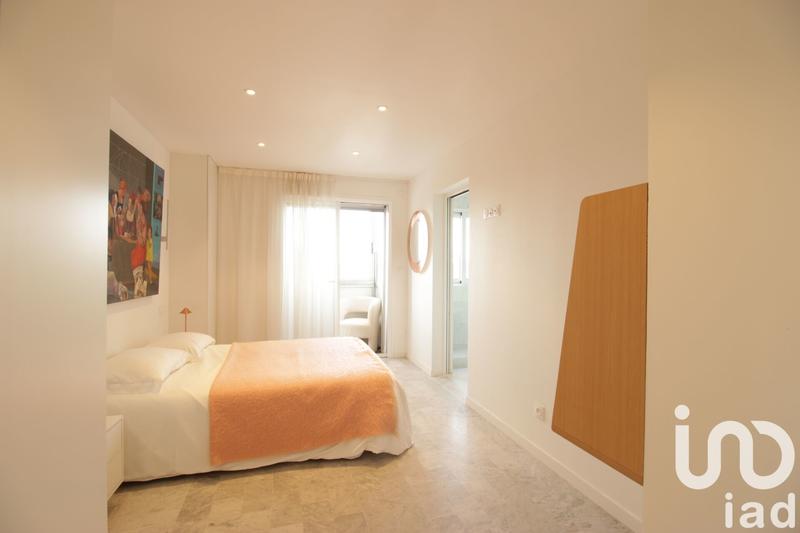 Appartement - 85 m² - 3 pièces