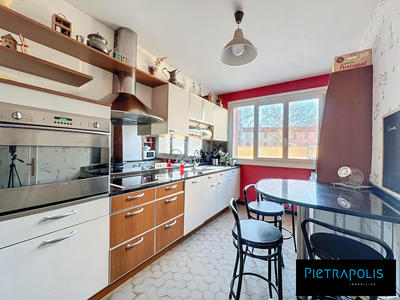 Appartement - 78 m² - 3 pièces