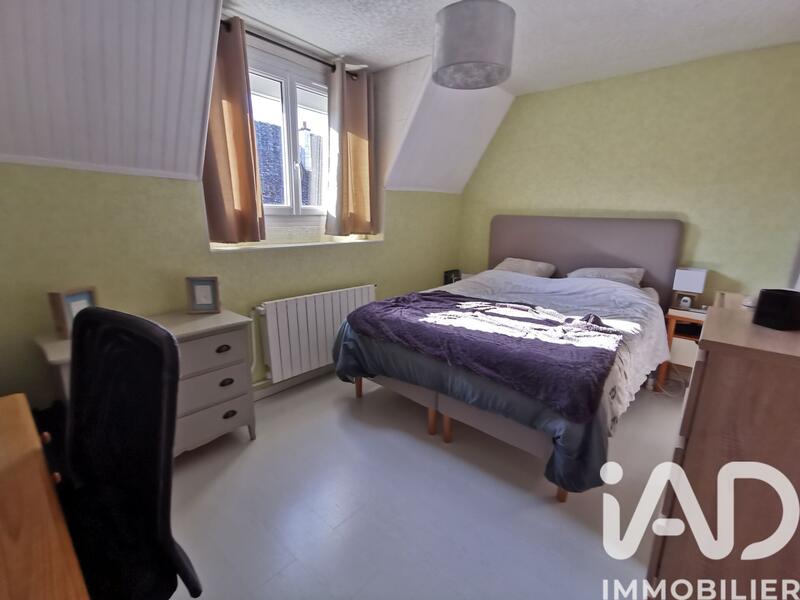 Maison - 96 m² - 4 pièces