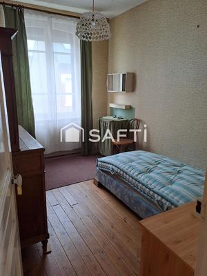 Maison - 92 m² - 6 pièces